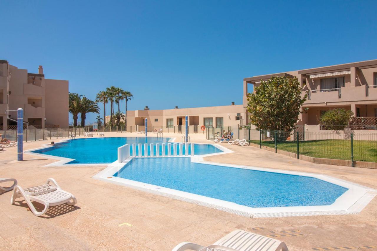 Homeforguest Apartamento En La Tejita Con Piscina, Terraza Y Wifi Granadilla De Abona Exterior photo